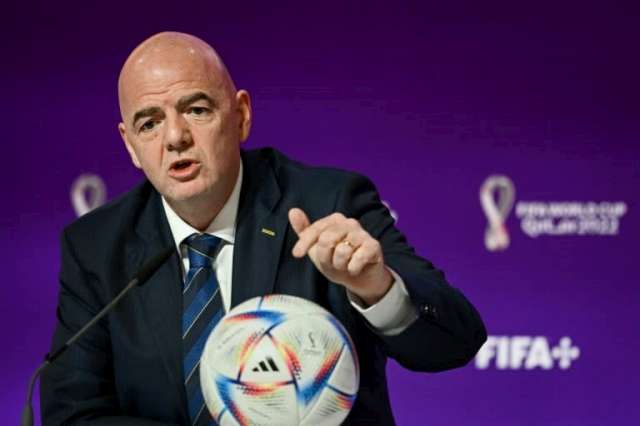 UEFA Y FIFA NO TOLERAN EL ÓRDAGO: CHAMPIONS Y EUROCOPA, EN RIESGO